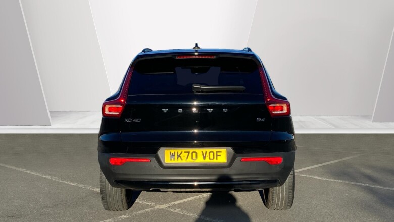 Volvo Xc40 2.0 B4P R DESIGN Pro 5dr Auto Petrol Estate
